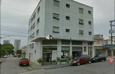 Imagem: O depósito possui 5 Vagas na garagem, 1.350m² de Área e