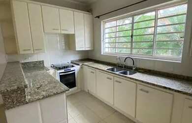 Imagem 5: Casa em Condomínio para Locação em Bragança Paulista, Condomínio Residencial Euroville, 3