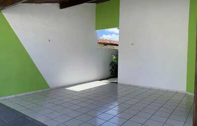 Imagem: A casa em condomínio possui 3 Dormitórios, 2 Banheiros, 2