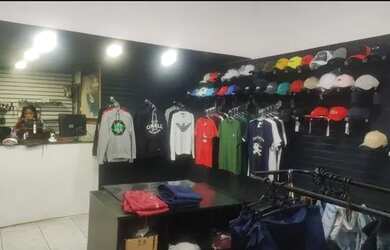 Imagem 6: Loja de roupas Galpão / depósito com venda por R$90.000
