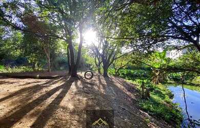 Imagem: O terreno possui 1.770m² de Área e está localizado em São