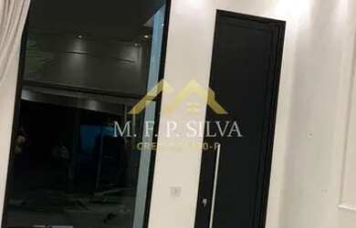 Imagem: A casa em condomínio possui 3 Dormitórios, 3 Banheiros, 4