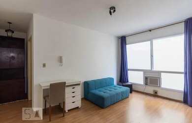 Imagem: O apartamento possui 1 Dormitório, 1 Banheiro, 1 Vaga na garagem