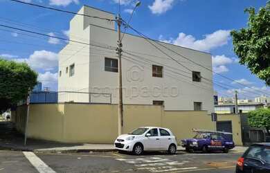 Imagem: O depósito possui 420m² de Área e está localizado em Santos