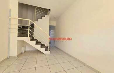 Imagem: A casa possui 2 Dormitórios, 1 Banheiro, 1 Vaga na garagem