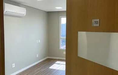 Imagem: O depósito possui 1 Vaga na garagem, 32m² de Área, Imóvel