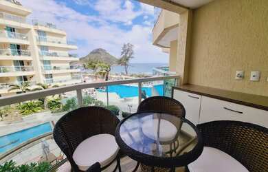 Imagem: O apartamento possui 1 Dormitório, 1 Banheiro, 1 Vaga na garagem