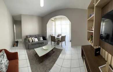 Imagem: O apartamento possui 2 Dormitórios, 2 Banheiros, 1 Vaga na