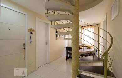 Imagem: O apartamento na cobertura possui 3 Dormitórios, 2 Banheiros