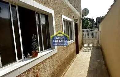 Imagem: A casa possui 2 Dormitórios, 2 Banheiros, 1 Vaga na garagem