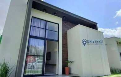 Imagem: A casa em condomínio possui 2 Dormitórios, 2 Banheiros, 2