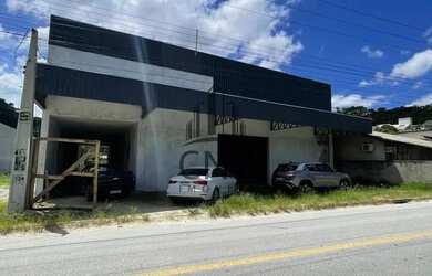 Imagem: O depósito possui 1.131m² de Área e está localizado em