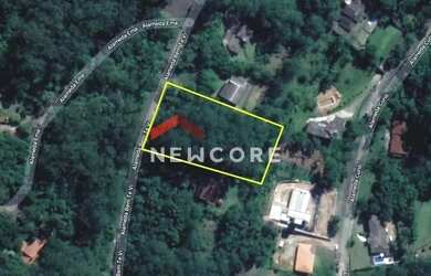 Imagem 2: Lote em condomínio em Alameda Bem-te-vi - Jardim Itatiaia - Embu das Artes/SP