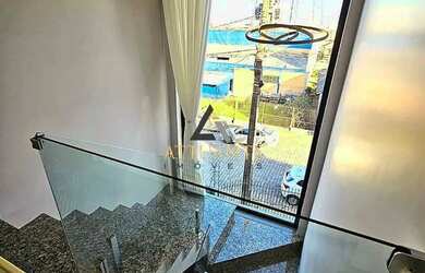 Imagem 10: Sobrado semi mobiliado no bairro De Lazzer!