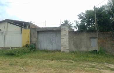 Imagem: A casa possui 2 Dormitórios, 2 Banheiros, 3 Vagas na garagem