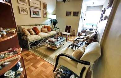 Imagem: O apartamento possui 2 Dormitórios, 2 Banheiros, 82m² de Área