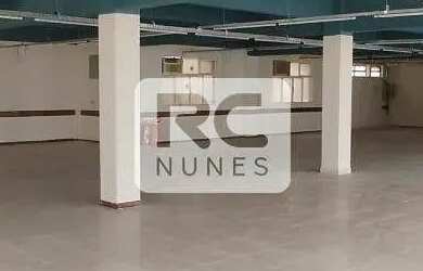 Imagem: O depósito possui 400m² de Área e está localizado em Centro