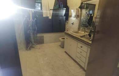 Imagem 2: Casa à venda em Maringá, Jardim Alvorada, com 3 suítes, com 210 m²