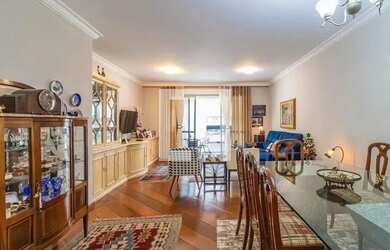 Imagem: O apartamento possui 3 Dormitórios, 2 Banheiros, 2 Vagas na