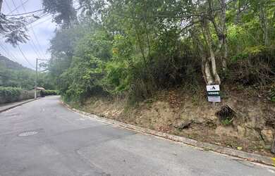 Imagem: O terreno possui 176m² de Área e está localizado em Jacaré