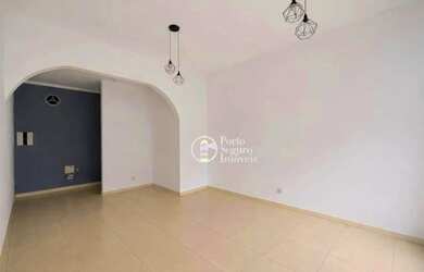 Imagem: O depósito possui 30m² de Área e está localizado em Centro