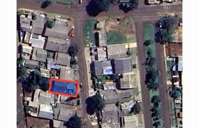 Imagem: O terreno possui 255m² de Área e está localizado em Porto