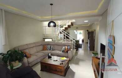 Imagem: A casa em condomínio possui 4 Dormitórios, 5 Banheiros, 4