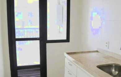 Imagem: O apartamento possui 1 Dormitório, 1 Banheiro, 1 Vaga na garagem