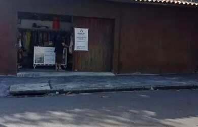 Imagem: A casa possui 3 Dormitórios, 2 Banheiros, 100m² de Área