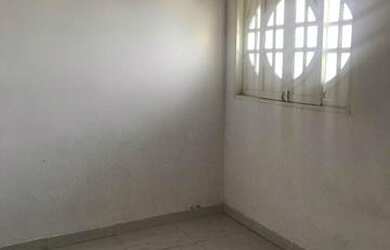 Imagem: A casa possui 2 Dormitórios, 1 Banheiro e está localizado