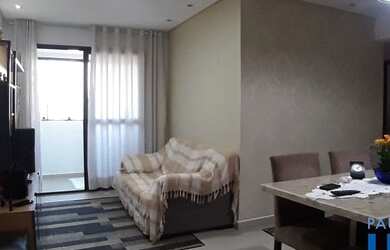 Imagem: O apartamento possui 3 Dormitórios, 1 Banheiro, 1 Vaga na garagem