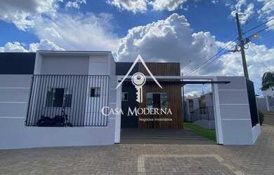 Imagem: A casa possui 2 Dormitórios, 1 Banheiro, 2 Vagas na garagem