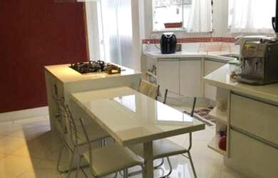 Imagem 5: Vendo Espetacular Casa de Condomínio em Atibaia - Jd Floresta