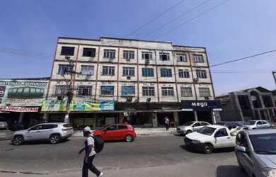 Imagem: O apartamento possui 2 Dormitórios, 1 Banheiro, 80m² de Área