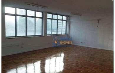 Imagem: O depósito possui 1 Vaga na garagem, 98m² de Área e está