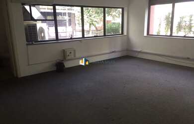 Imagem 1: Lindo Escritorio no Paraiso