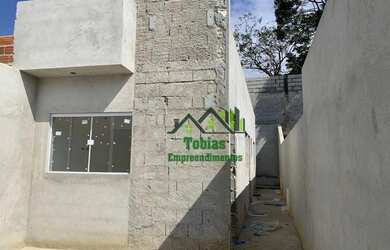 Imagem: A casa possui 2 Dormitórios, 1 Banheiro, 100m² de Área e