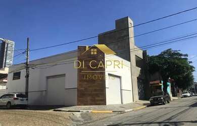 Imagem: O depósito possui 4 Vagas na garagem, 200m² de Área e está