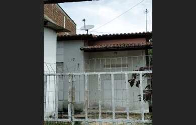 Imagem 1: Alugo por 350 ou repasso por 25.000 casa no loteamento moinho em Etremoz