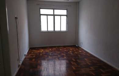 Imagem: O apartamento possui 2 Dormitórios, 1 Banheiro e 68m² de Área