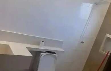 Imagem: A casa possui 3 Dormitórios, 5 Vagas na garagem e está localizado