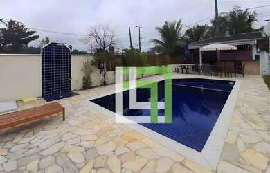 Imagem: A casa possui 2 Dormitórios, 1 Banheiro, 1 Vaga na garagem