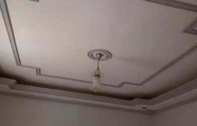 Imagem: A casa possui 5 Dormitórios, 2 Vagas na garagem e está localizado