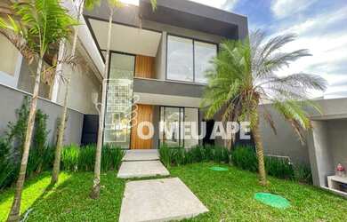 Imagem: A casa em condomínio possui 4 Dormitórios, 5 Banheiros, 4