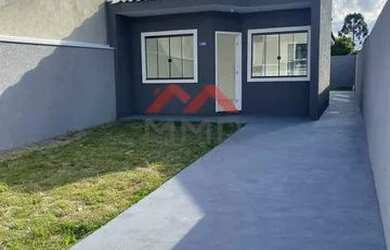 Imagem: A casa possui 3 Dormitórios, 1 Banheiro, 2 Vagas na garagem