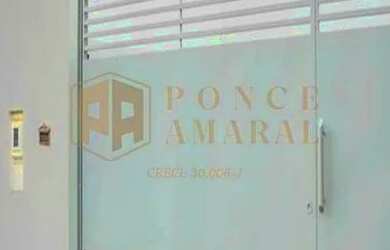 Imagem: A casa possui 2 Dormitórios, 2 Banheiros, 2 Vagas na garagem