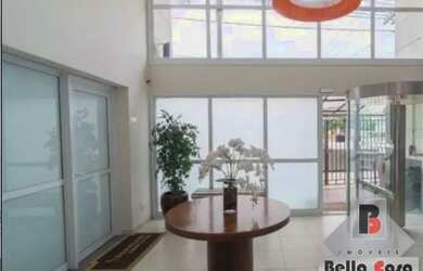 Imagem: O apartamento possui 1 Dormitório, 1 Banheiro, 32m² de Área