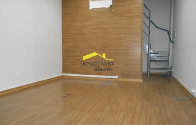 Imagem: O depósito possui 30m² de Área e está localizado em Buritis