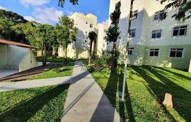 Imagem: O apartamento possui 3 Dormitórios, 1 Banheiro, 1 Vaga na garagem