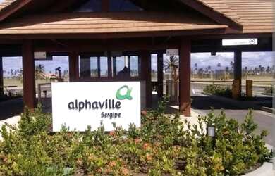 Imagem: O terreno possui 455m² de Área e está localizado em Barra